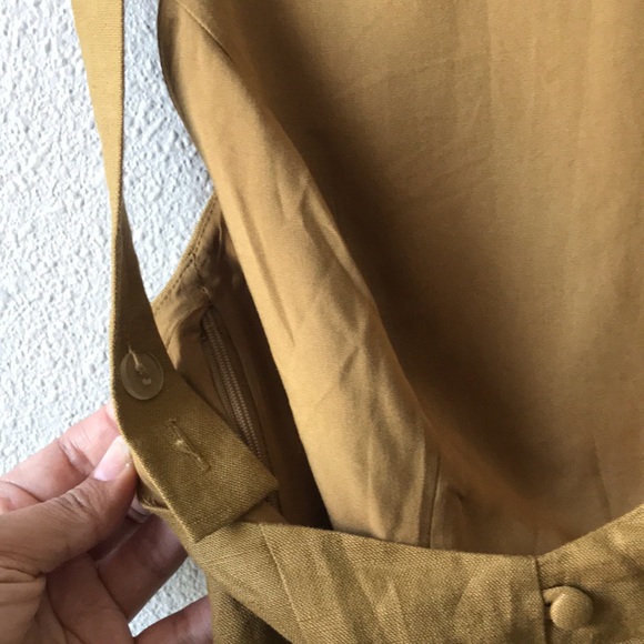 Reformation Marleigh linen top size 2 - Picture 9 of 11